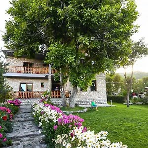 bujtina-shkodrani.albaniahotels.org/