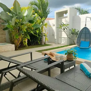 pineale-resort-spa.hotelspanglao.com/
